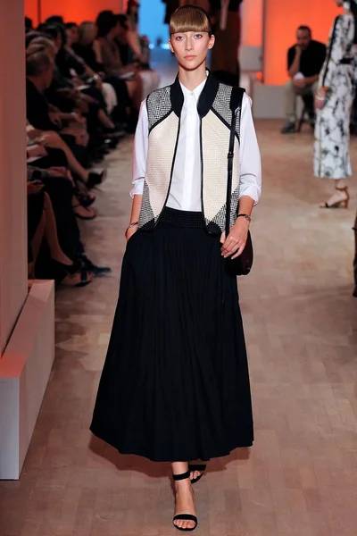 Look 23